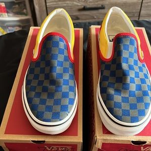 Vans Classic Slip-On Sneakers